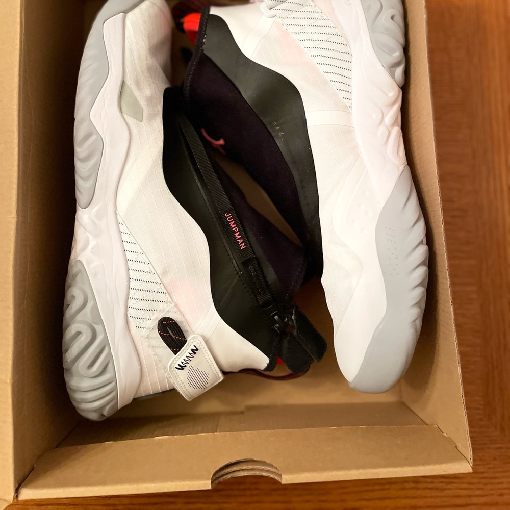 Jordan’s Jumpman Sneakers